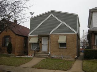 3647 N Pioneer Ave, Chicago, IL