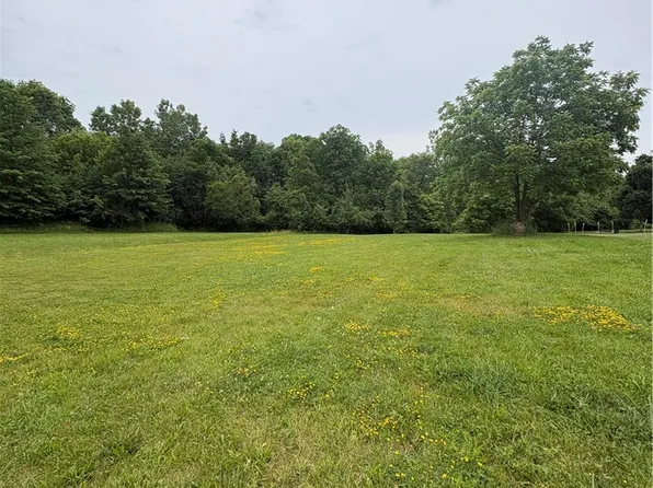 Elm Dr, Rittman, OH 44270