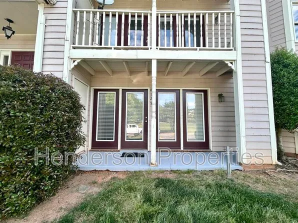 6125 Meadow Rose Ln, Charlotte, NC