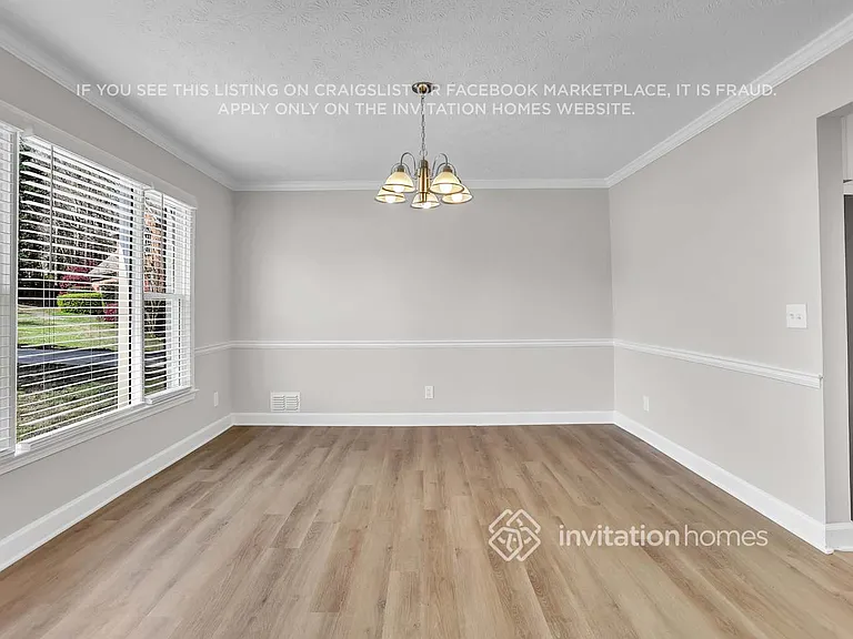 1810 Collines Ave SW — Photo 11