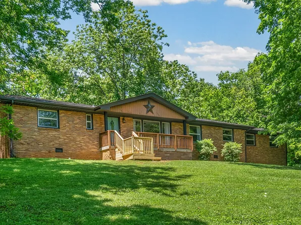 509 Rosewood Dr, Clarksville, TN 37043
