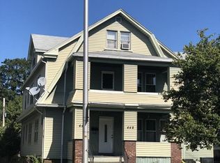 446-448 Carew St, Springfield, MA 01104