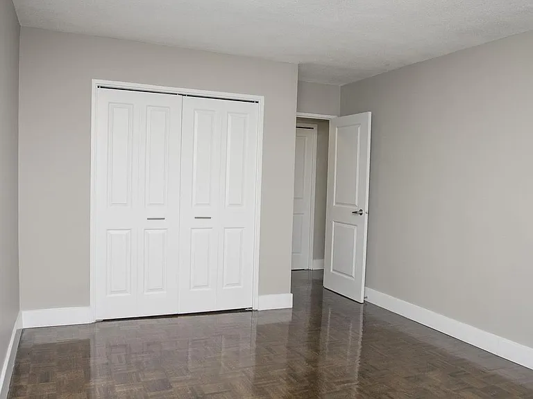 2185 Sheridan Park Dr — Photo 30