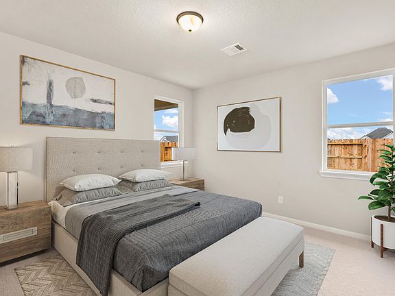 Azalea - Franklin Interior Image 3