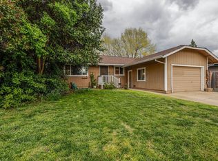 2860 Iris St, Anderson, CA 96007