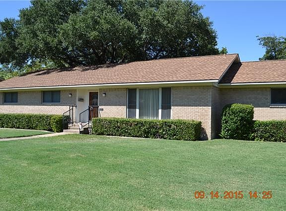 2nd image of 539 Park Ln