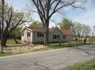 68337 Sycamore Rd, North Liberty, IN 46554