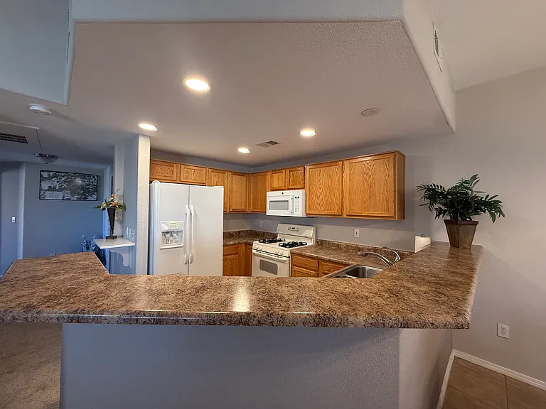 6800 Vista Del Norte Rd NE #923 — Photo 6