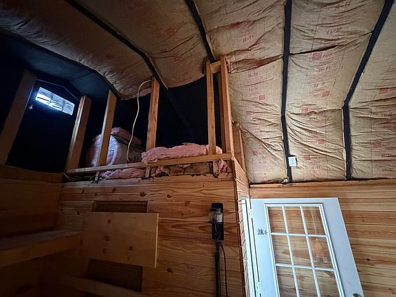 4th image of 000 Flowstone Ln