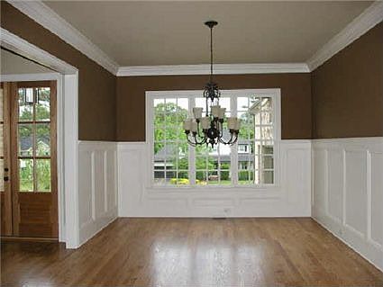 5th image of 2858 Howard Dr NE