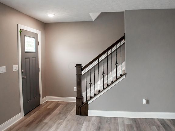 4th image of 5871 Epernay Way