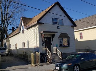 47 5th St, Lowell, MA 01850