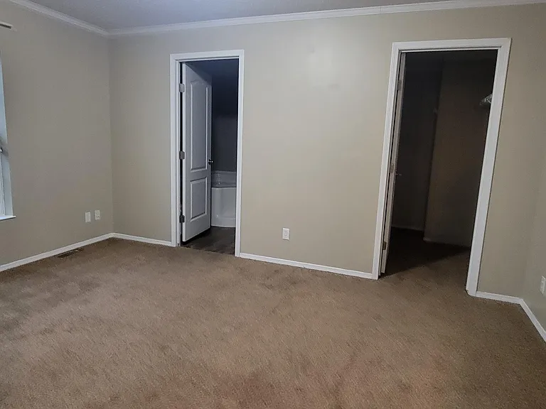 11563 Back Massillon Rd — Photo 16