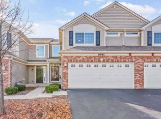 9941 Williams Dr, Huntley, IL 60142