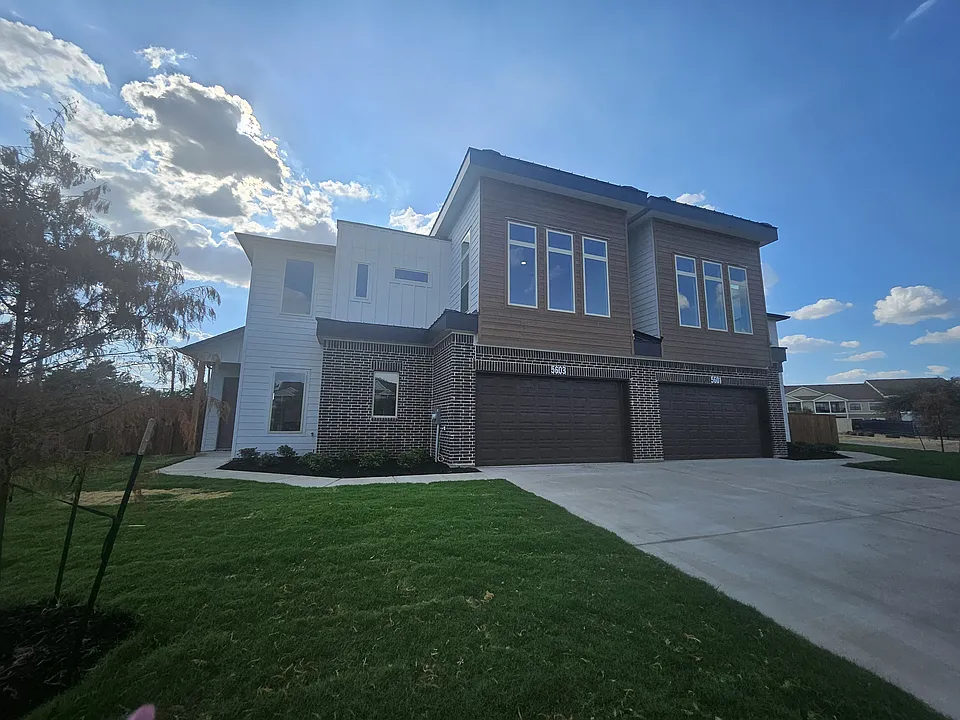5601 Wayside Dr