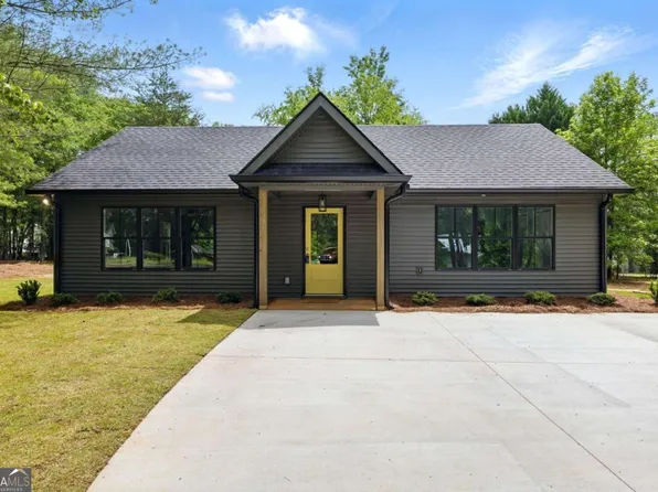 8091 Beachwood Dr, Murrayville, GA 30564
