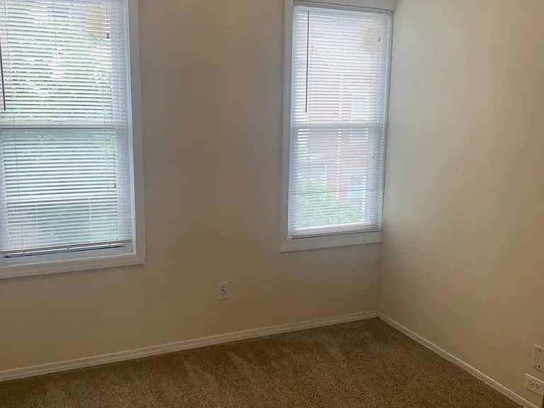 5132 Keystone St — Photo 6