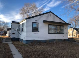 413 16th St NW, Minot, ND 58703