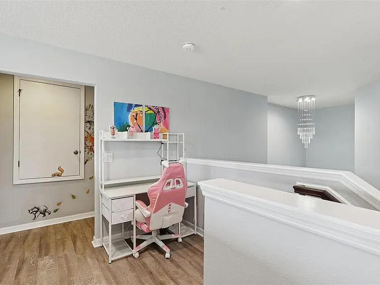 Plantation Oak Dr — Photo 32