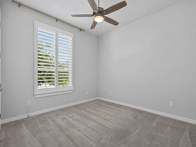 1525 Escarpment Rd — Photo 3