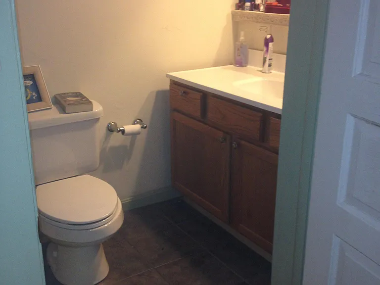 1946 Hudson Ave #2 — Photo 9