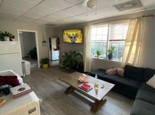 119 Spring St APT 9, Charleston, SC 29403