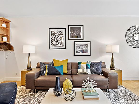 3rd image of 129 Park St