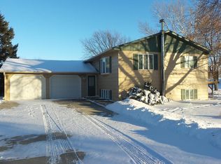 108 Kennedy Dr, Aurora, SD 57002