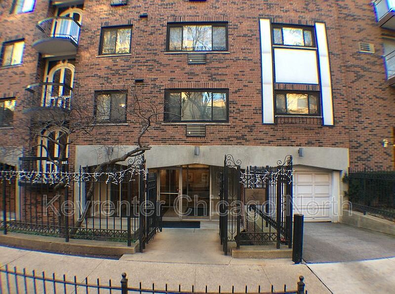 1st image of 2336 N Commonwealth Ave APT 404