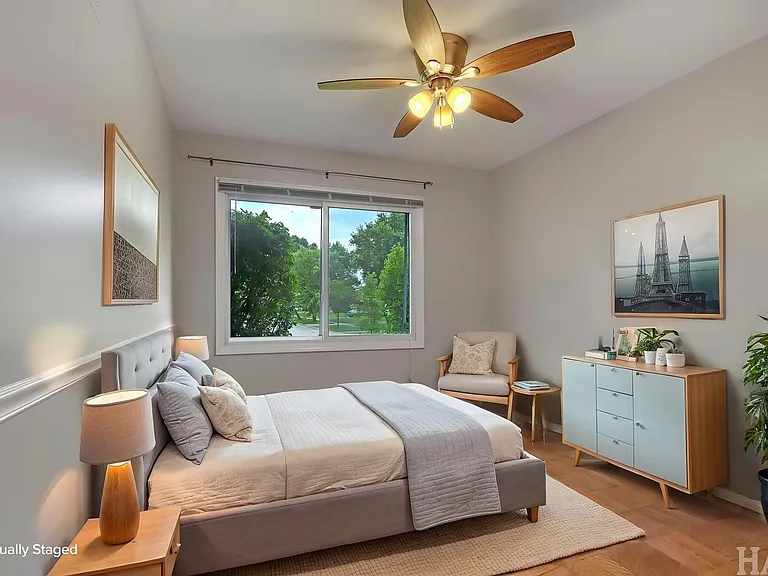 1540 N Pepper Tree Dr — Photo 12