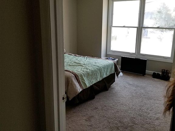 2nd image of 10412 Victoria Dr APT B