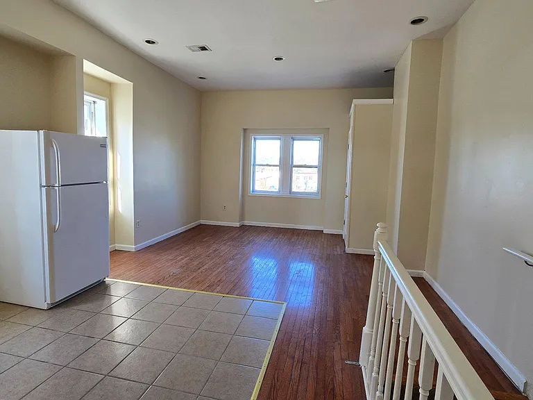4625 N Broad St #3 — Photo 9