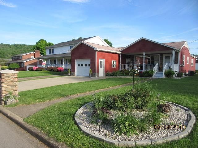 1st image of 51 E Benjamin Dr