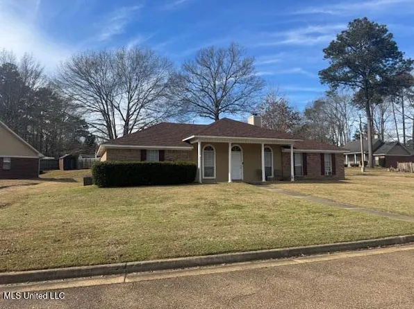 517 Winnwood St, Jackson, MS 39212