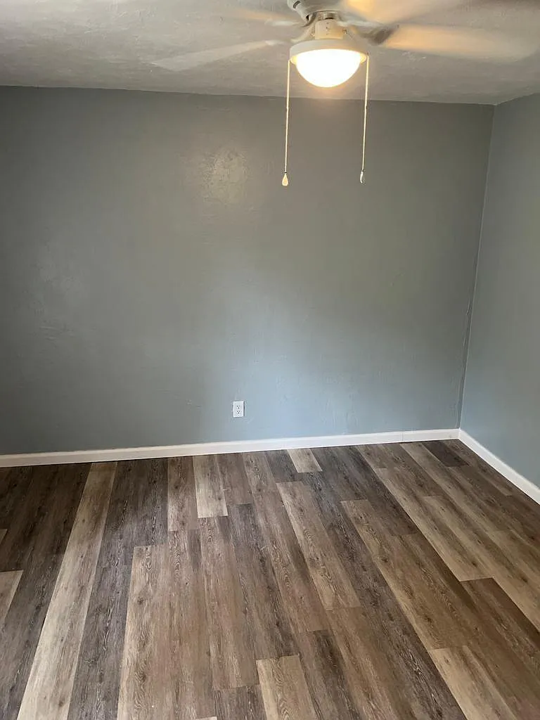 3401 Prock Dr — Photo 4