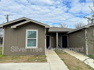 2914 Jones St UNIT B, Greenville, TX 75401