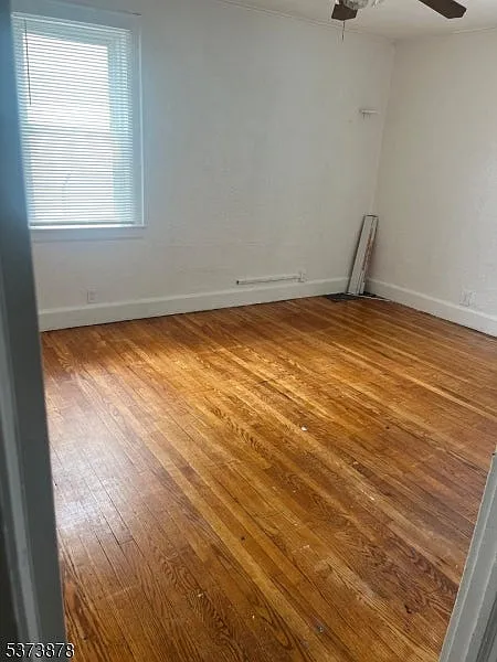 4 bed, 2.0 bath, $2,700 — Photo 3