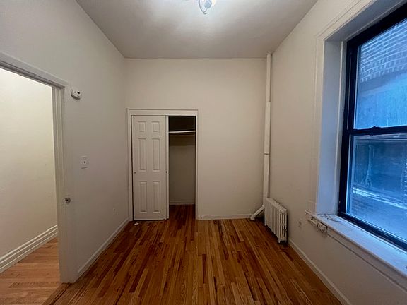 4th image of 202 W 102nd St APT 1WR