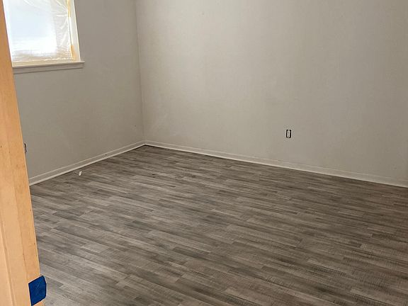 Second bedroom at lower floor