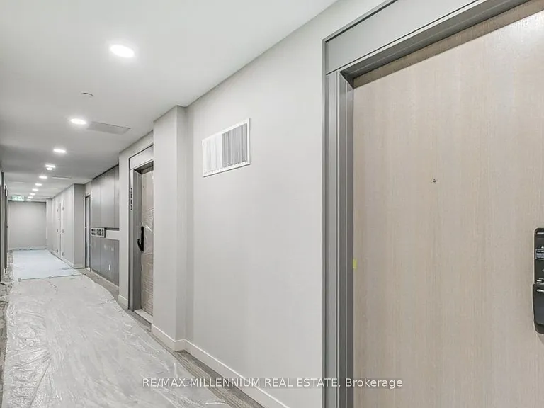 370 Martha St #1608 — Photo 46