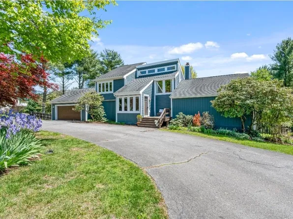 140 Longview Dr, Abingdon, VA 24211