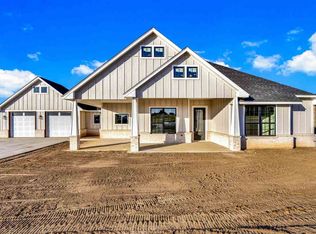 3522 Mesa Dr, Elgin, OK 73538