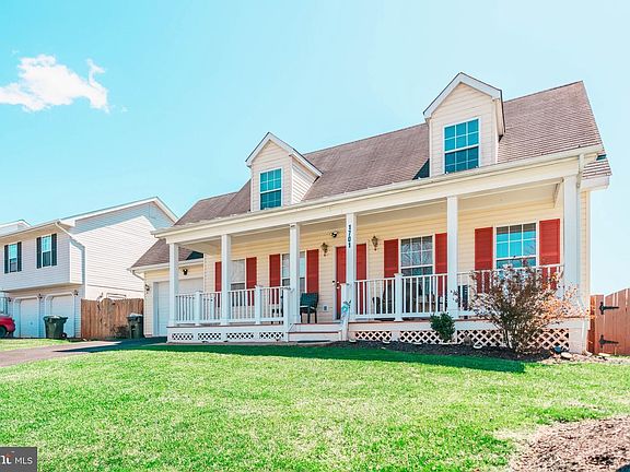 2nd image of 1701 Oriole Ct