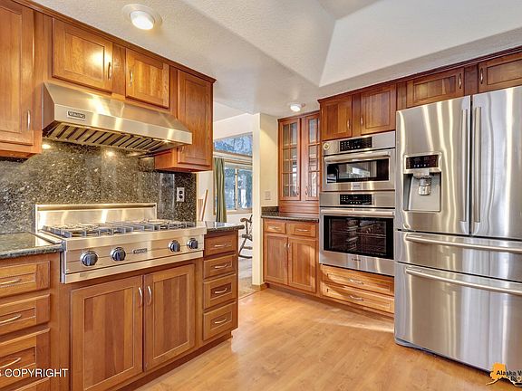 3rd image of 2860 Seafarer Loop