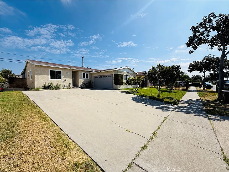 1525 W Houston Ave