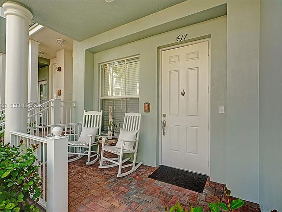 5th image of 417 SW 13th Ter #417