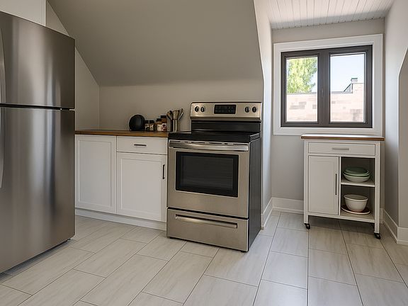 2nd image of 12 Somerset St W #3
