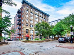 712 Broadway Blvd #706, Kansas City, MO 64105