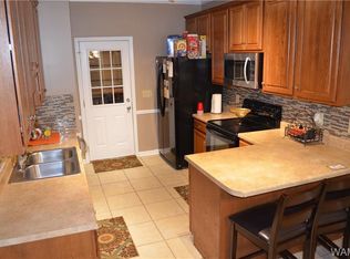 11912 Oglethorpe Ave, Moundville, AL 35474