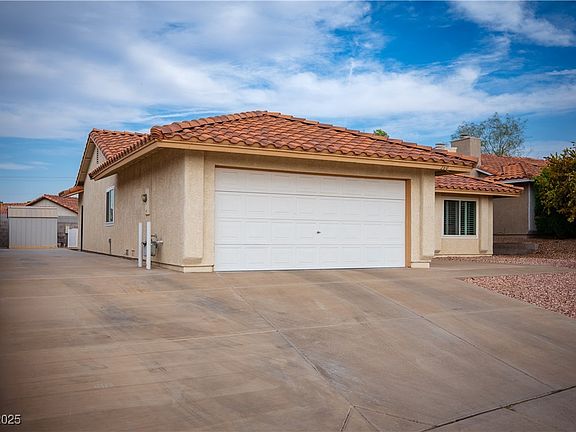 4th image of 260 Lido Dr